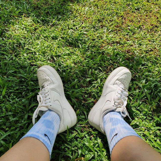 Air force ones clearance with nike socks