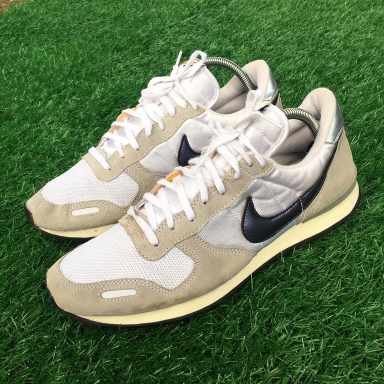 Vintage Kasut Nike Air Saiz 9.5uk Men s Fashion Footwear