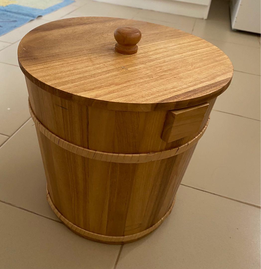 Wooden bin with lid, Furniture & Home Living, Home Improvement & Organisation, Storage Boxes