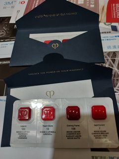 cle de peau 4色唇膏每排10元😃62940514837889110
