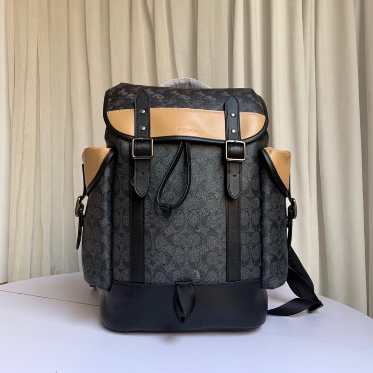 COACH HITCH BACKPACK, Men's Fashion, Bags, Backpacks on Carousell