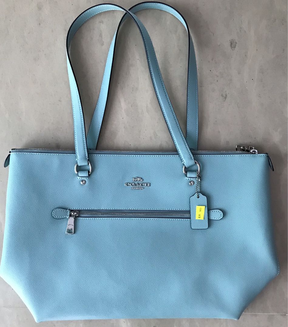 Light blue coach 2025 tote