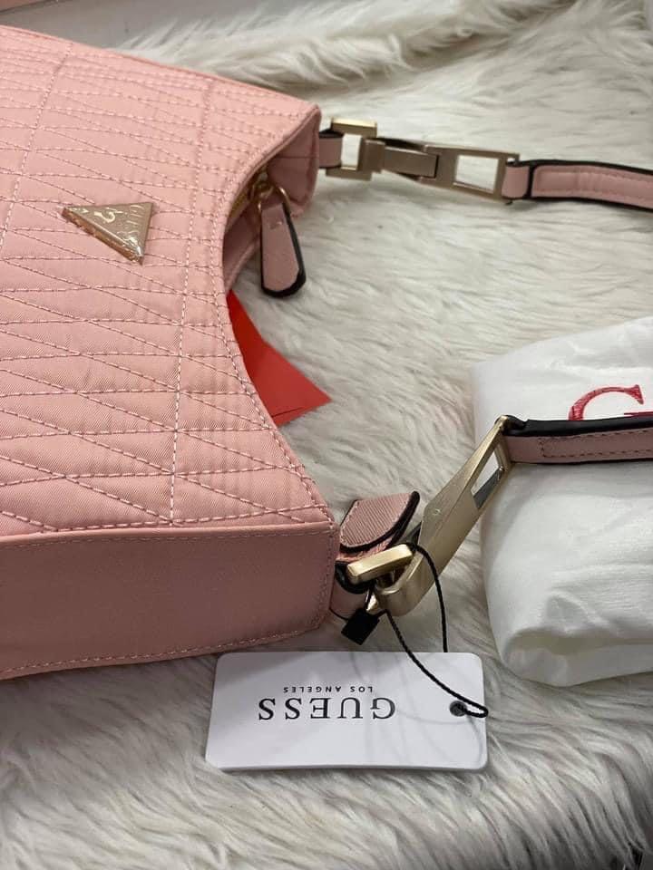 GUESS Layla Shoulder Bag, Women's Fashion, Bags & Wallets, Wallets