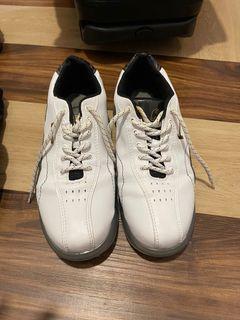 Where can i buy bowling shoes locally Clearance