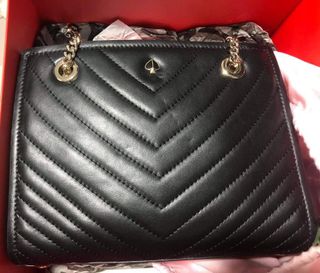 (Category: ) located in . Submitted by camishops (Listing ID 1103389589, Image 1). Description: .
