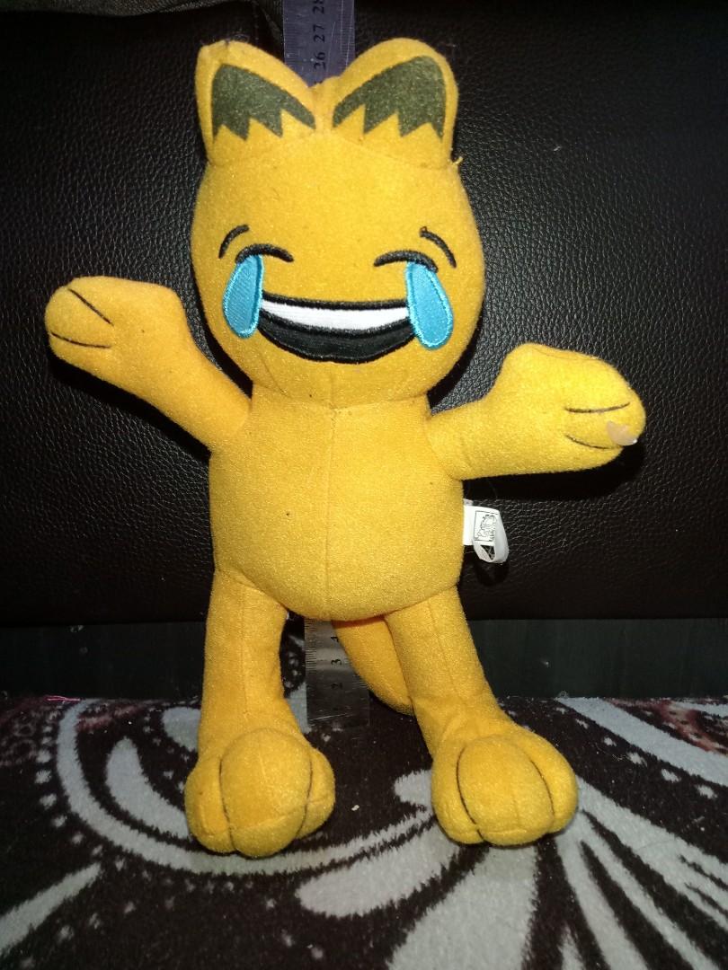 Garfield laughing shop emoji plush