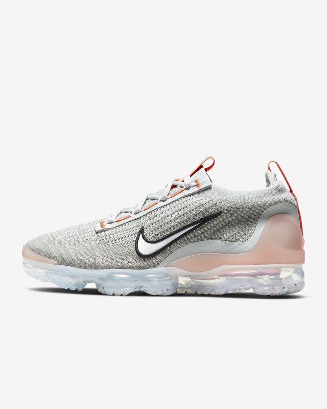 NIKE Men's Air Vapormax 2021 Flyknit Shoes in Grey/Orange, Men's Fashion,  Footwear, Sneakers on Carousell