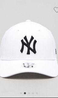 NY white hat