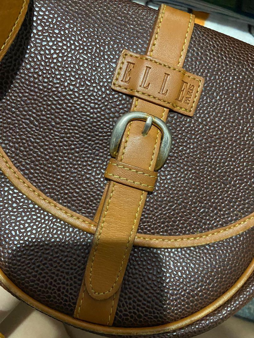 Original Elle Paris Vintage style (Category: Shoulder Bags) located in Angono. Submitted by lyssavii (Listing ID 1103460483, Image 3). Description: Pre loved, used but not abuse, signed of usage.