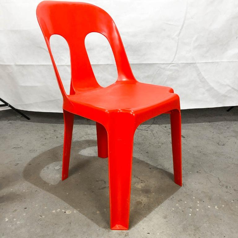 Red hotsell plastic chair