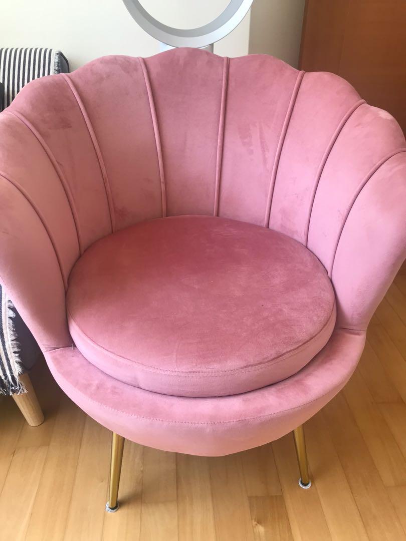 Pink clam clearance chair