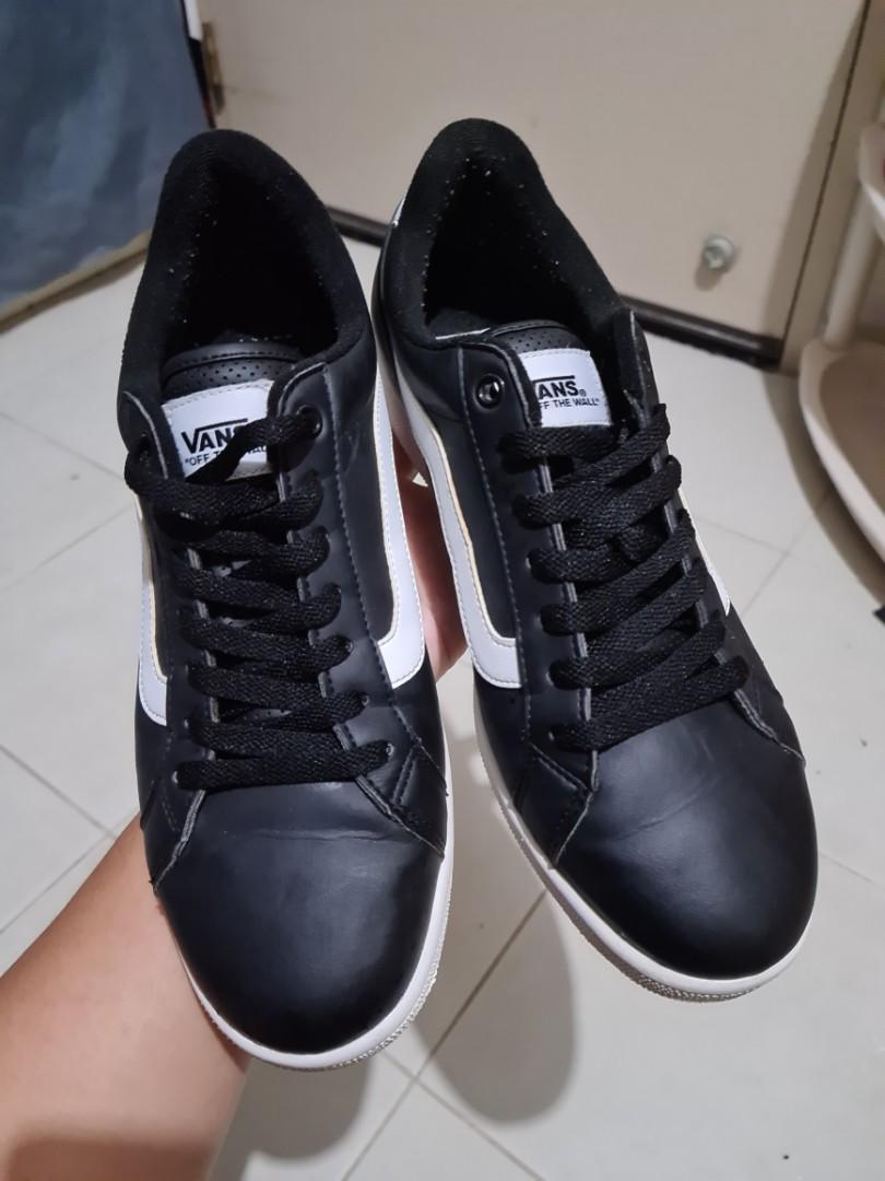 VANS SURFACE BLACK V2129