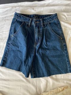 (Category: ) located in . Submitted by byestuffpls (Listing ID 1103363216, Image 1). Description: .