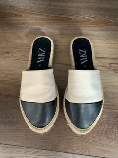 (Category: ) located in . Submitted by mixedpreloved (Listing ID 1103389866, Image 1). Description: .