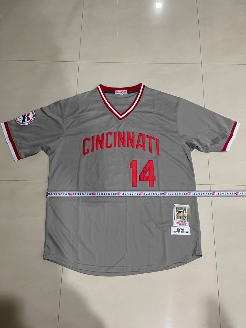 Pete Rose Autographed Cincinnati Mitchell & Ness Red Baseball Jersey (XL) - BAS