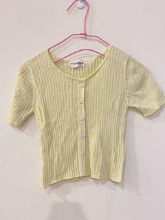 買五送一*黃色坑條上衣