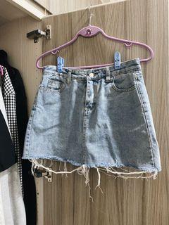 牛仔淺藍抽鬚短裙 #斷捨離