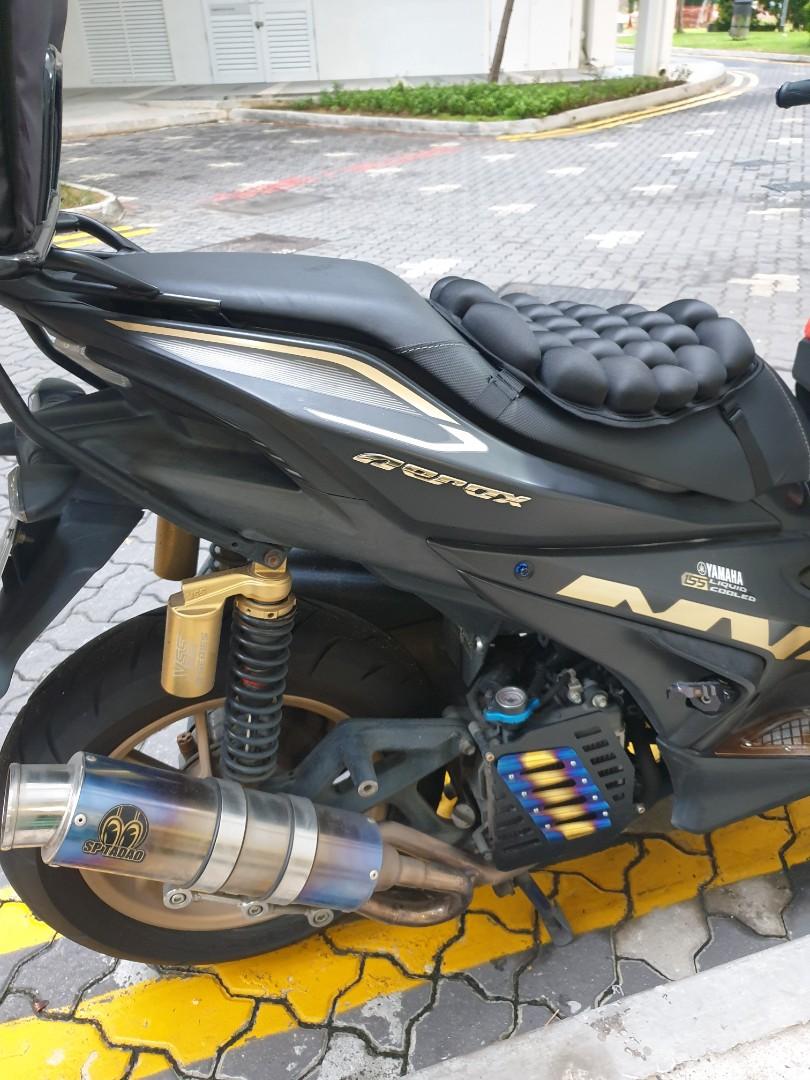 Aerox seat, Motorcycles, Motorcycle Accessories on Carousell