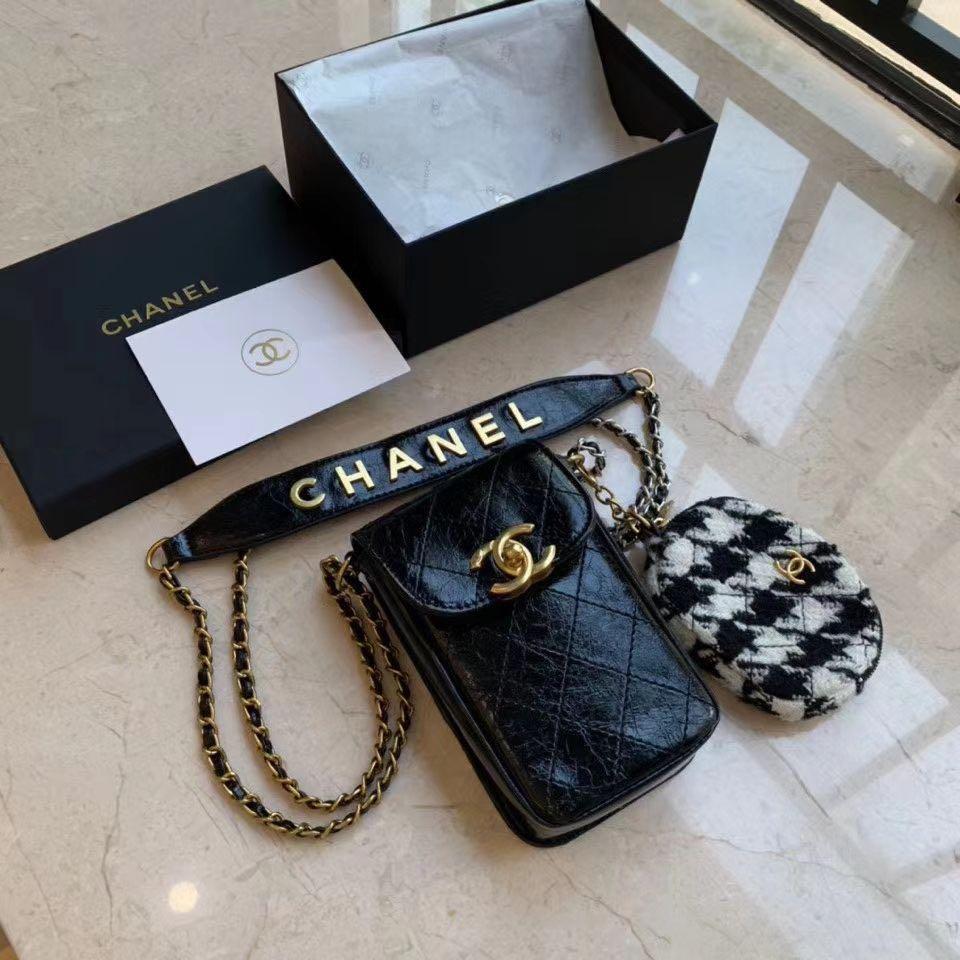 Chanel VIP Gift Multi pochette pouch  Chanel coin purse, Chanel phone  case, Leather projects
