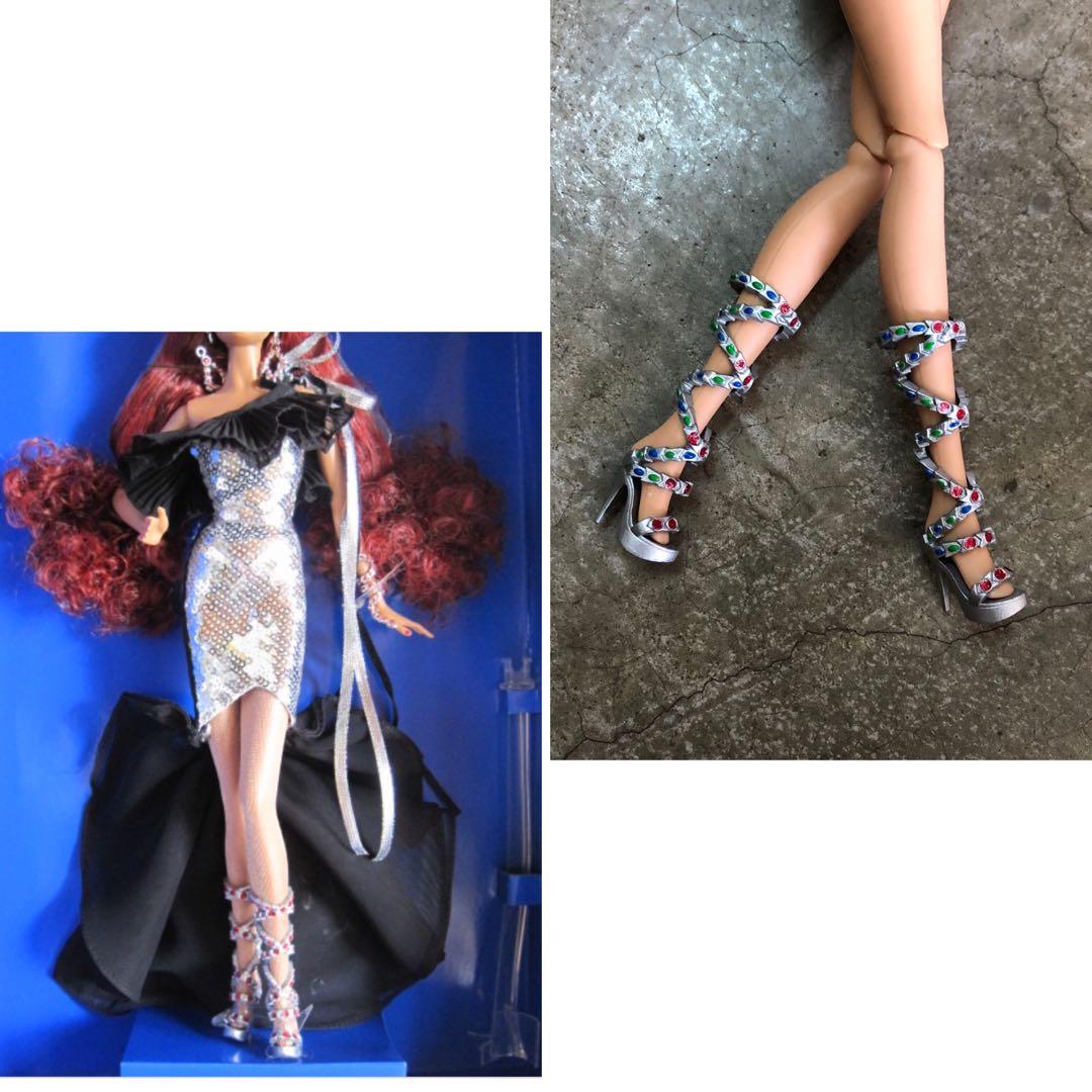 Gold label Stephen Burrows Nisha Barbie Goddess Dolls Accessories
