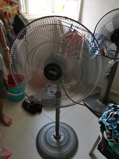 (Category: ) located in . Submitted by encore_chaoz (Listing ID 1103556517, Image 1). Description: .