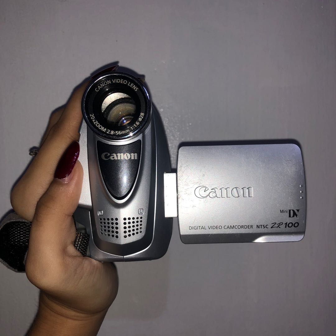 canon digital video camcorder ntsc zr 100