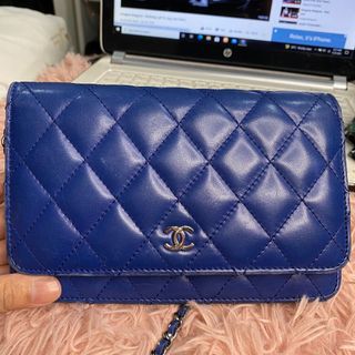 (Category: ) located in . Submitted by Reloved.Collections (Listing ID 1103704907, Image 1). Description: .