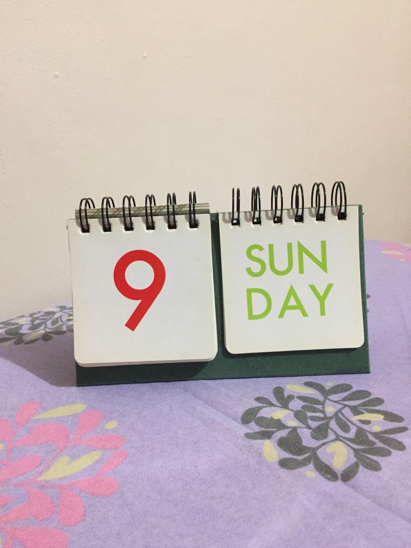 Desk Calendar Flippable (Category: Other Home Decor) located in Manila. Submitted by mxbeex (Listing ID 1103621114, Image 1). Description: Mop: Gcash Mod: GGX (recommended) / Lalamove / shopee (+15 pesos) Loc: Metro Manila Pm for more inquiries .