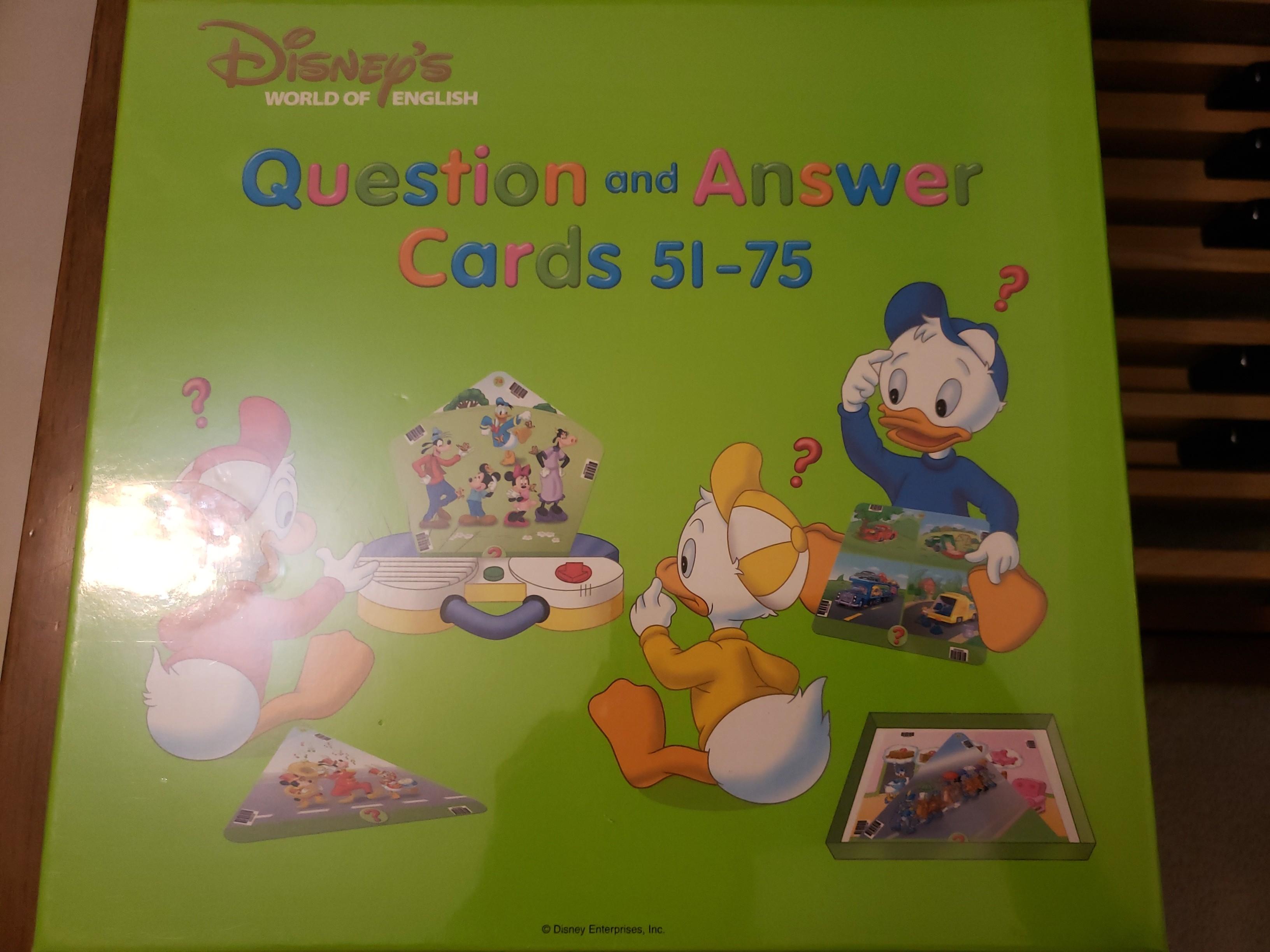 Disney World Of English Question and answer cards, 興趣及遊戲, 書 