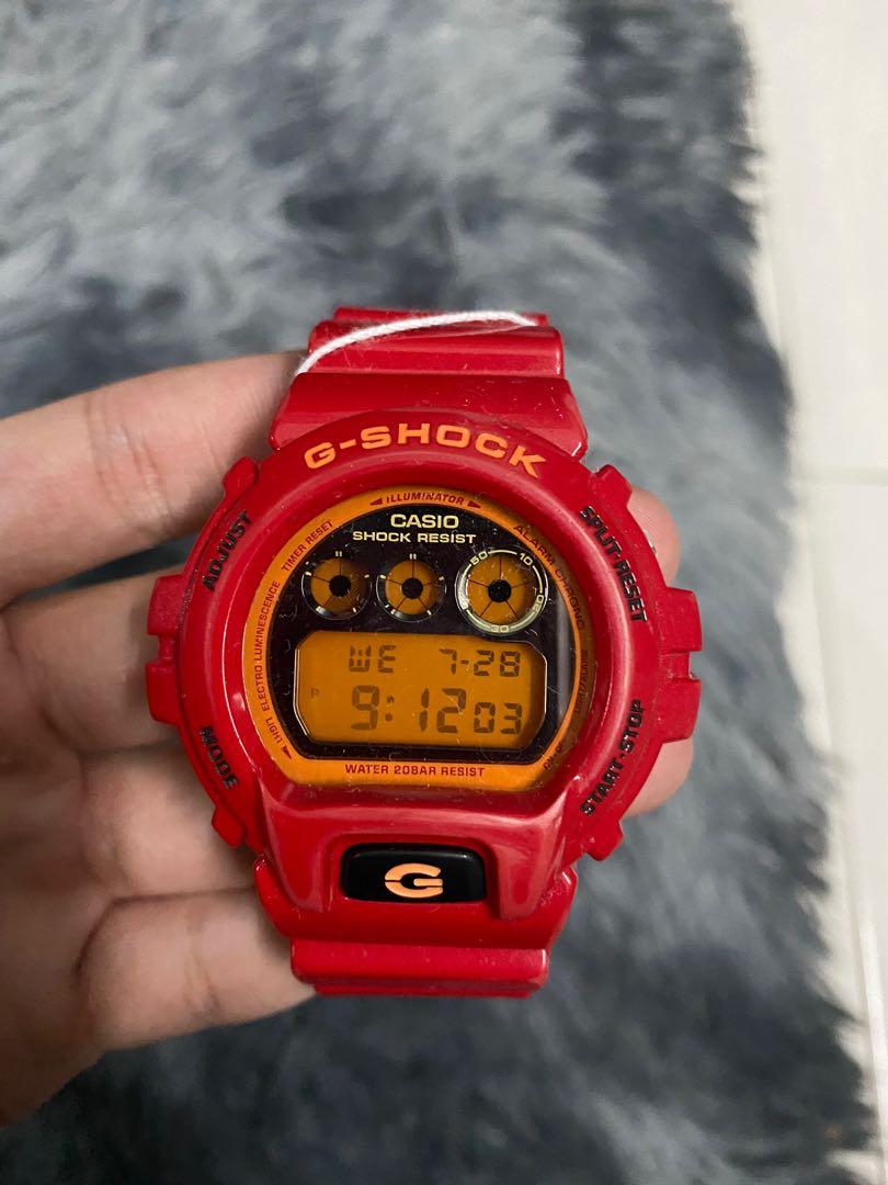 Dw6900 cb4 Men s Fashion Watches Accessories Watches on Carousell