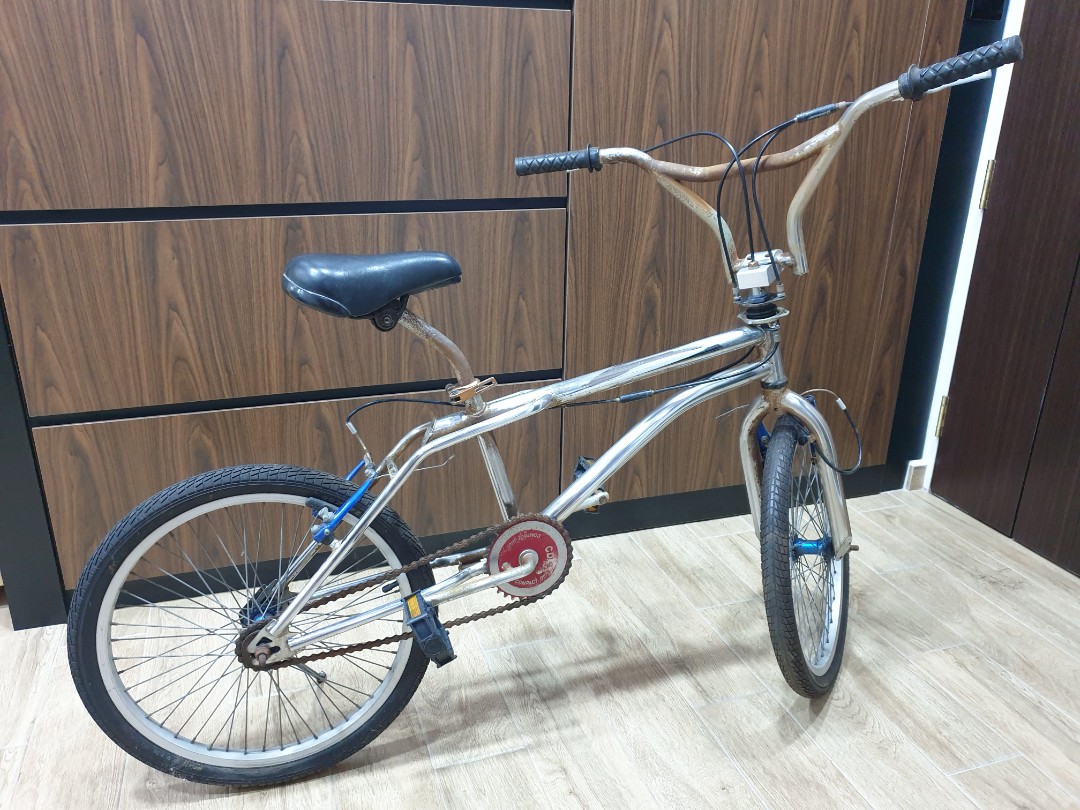 GT Bmx bike, Sports Equipment, Bicycles & Parts, Bicycles on Carousell