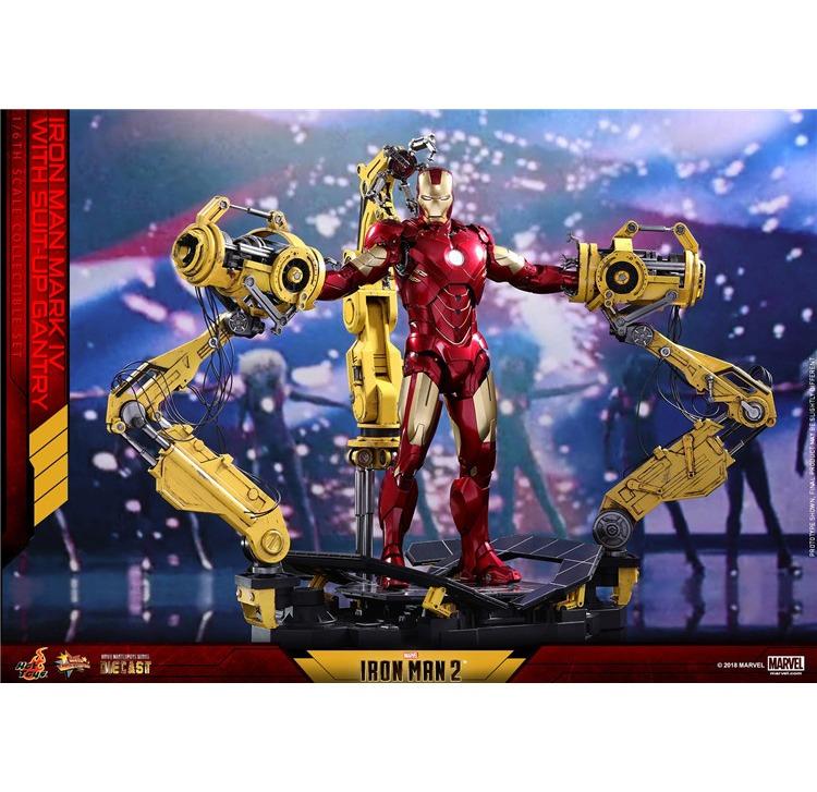 Hot Toys Iron Man 2 Diecast 1 6 MARK IV MK4 and Suit up Gantry