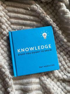 Knowledge - Everything You Ought To Know (Small Coffee Table Book)