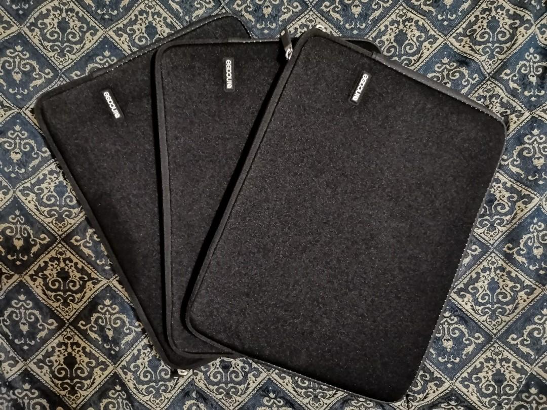 Laptop Bag (Category: Laptop Bags & Sleeves) located in Muntinlupa City. Submitted by sariromrom (Listing ID 1103669356, Image 1). Description: 15".