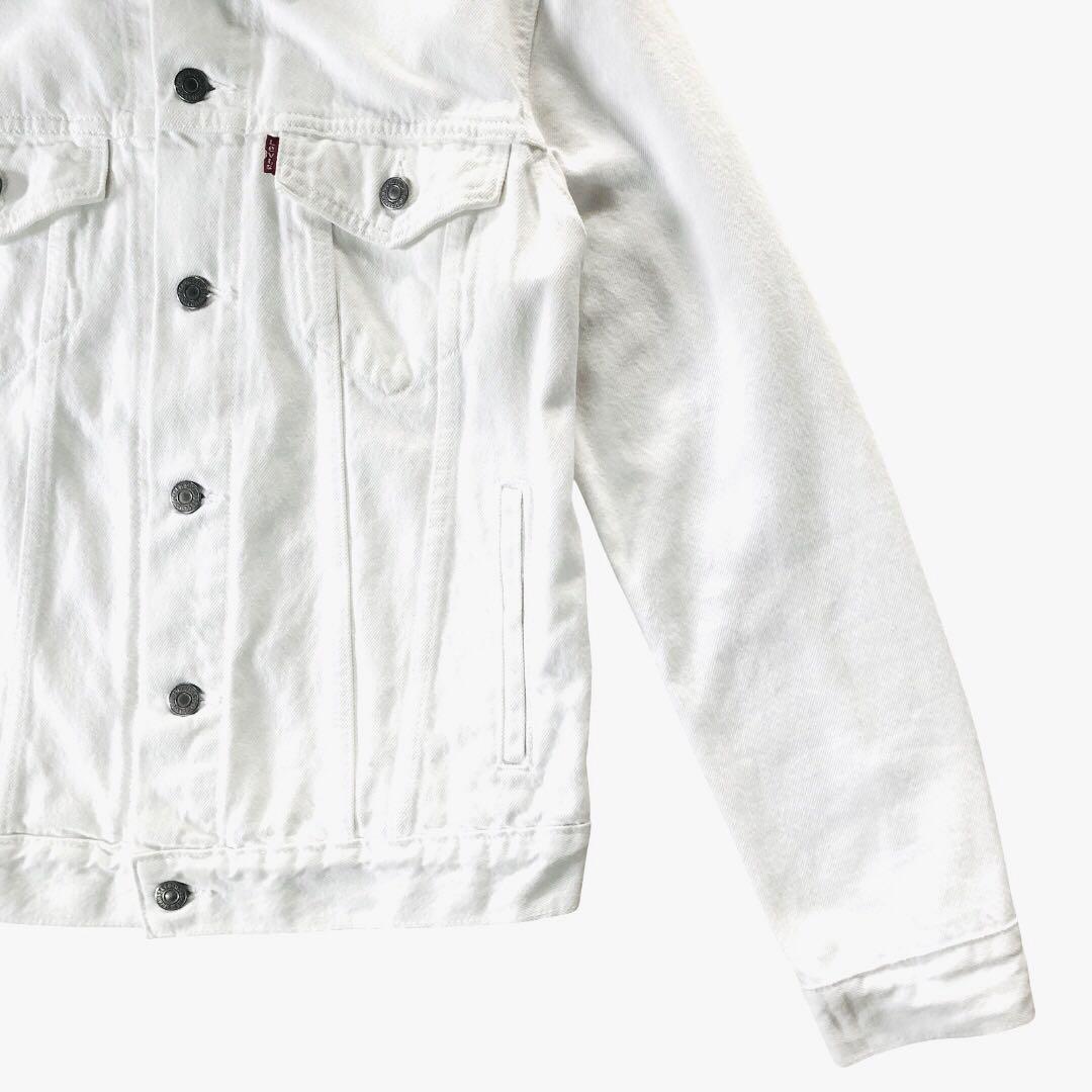 Levi's White Denim Jacket, Men's Fashion, Coats, Jackets and Outerwear on  Carousell
