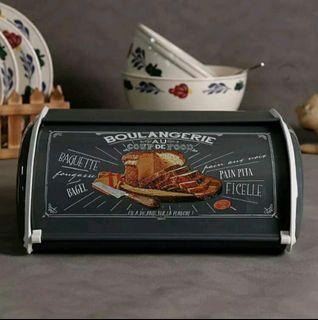 (Category: ) located in . Submitted by vanillapantry (Listing ID 78099378, Image 1). Description: .