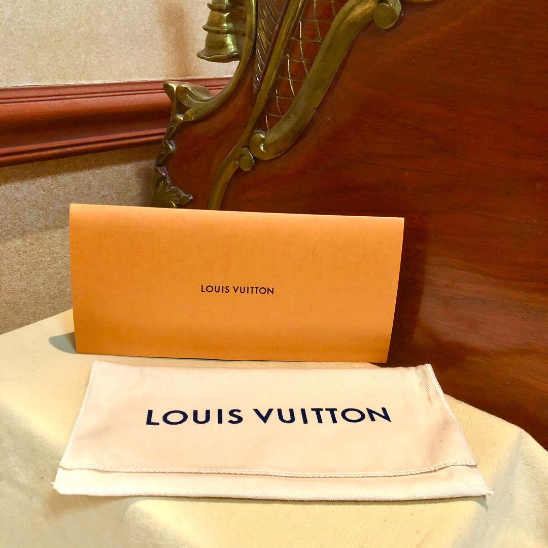 Brandnew Louis Vuitton Mens Wallet ,with dustbag box and receipt