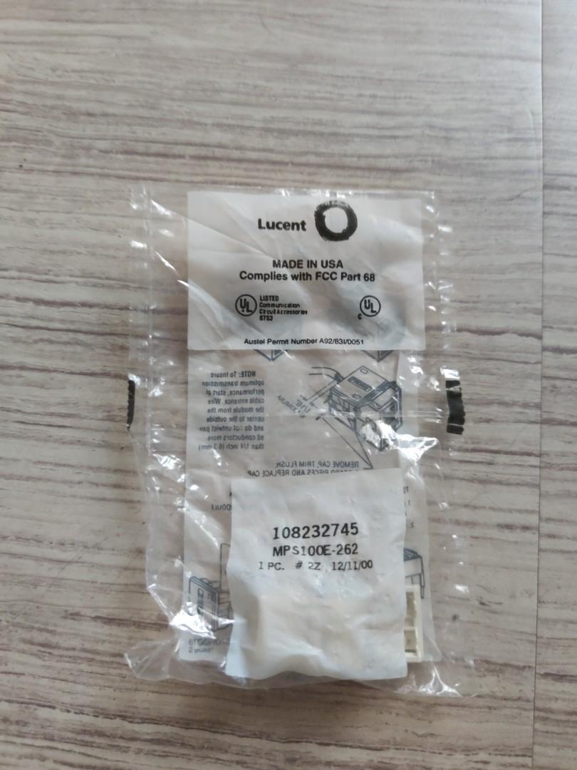 Lucent lan socket cat 6 （分類：Wifi及上網相關產品）位於 Hong Kong。 由 superman860 提交（商品編號 1103610503，圖片 1）。簡介： 工程物品，cat 6 socket x20pcs。