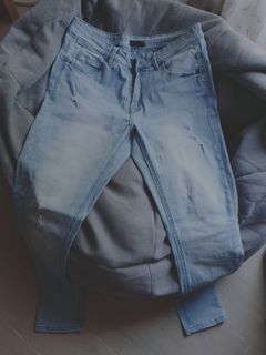 (Category: ) located in . Submitted by dtdt117 (Listing ID 1103617440, Image 1). Description: .