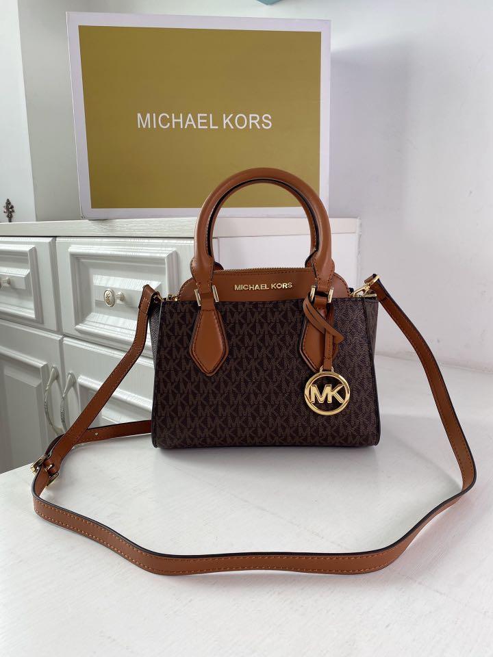 Michael Kors Daria 3 in 1 Small Satchel, Women's Fashion, Bags & Wallets,  Clutches on Carousell