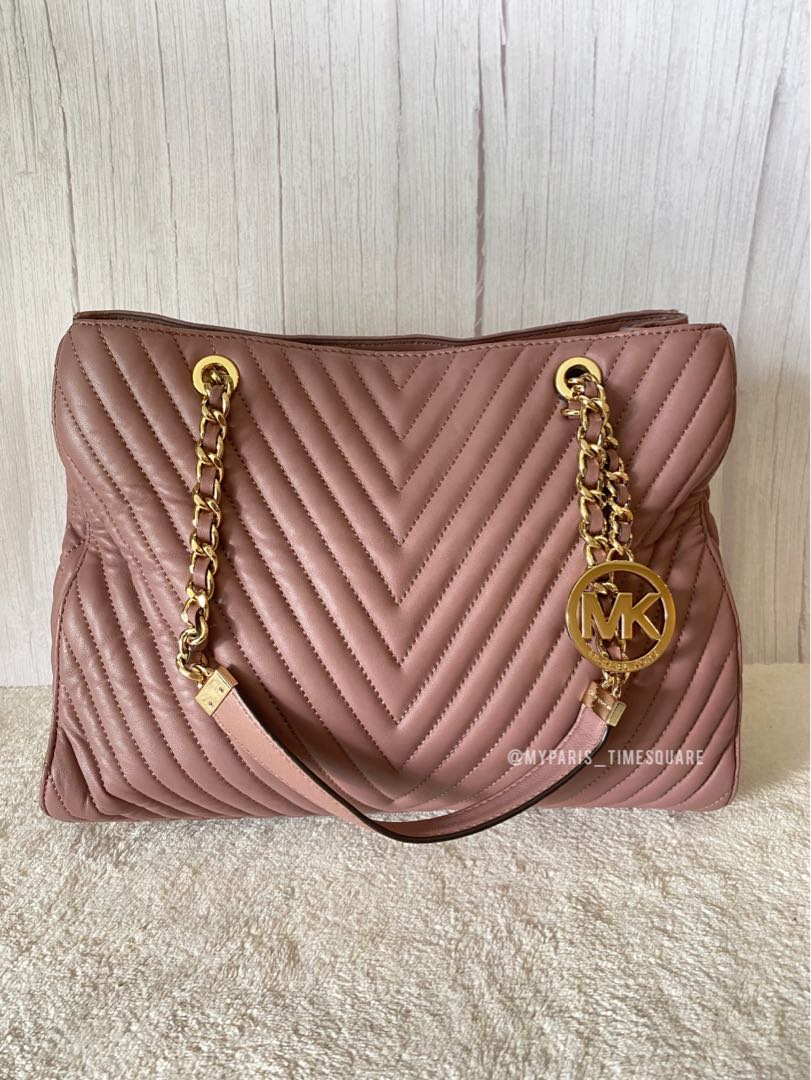 Michael kors susannah quilted tote store