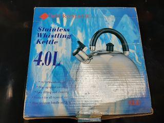 Micromatic Stainless Whistling Kettle