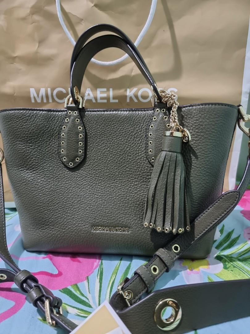 MK Michael Kors Brooklyn Tote shoulder Bag, Luxury, Bags & Wallets on  Carousell