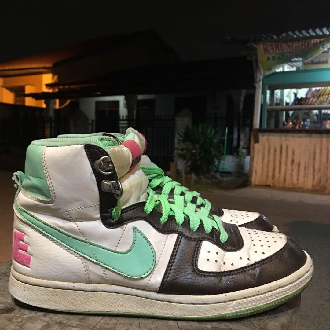 terminator nike shoes