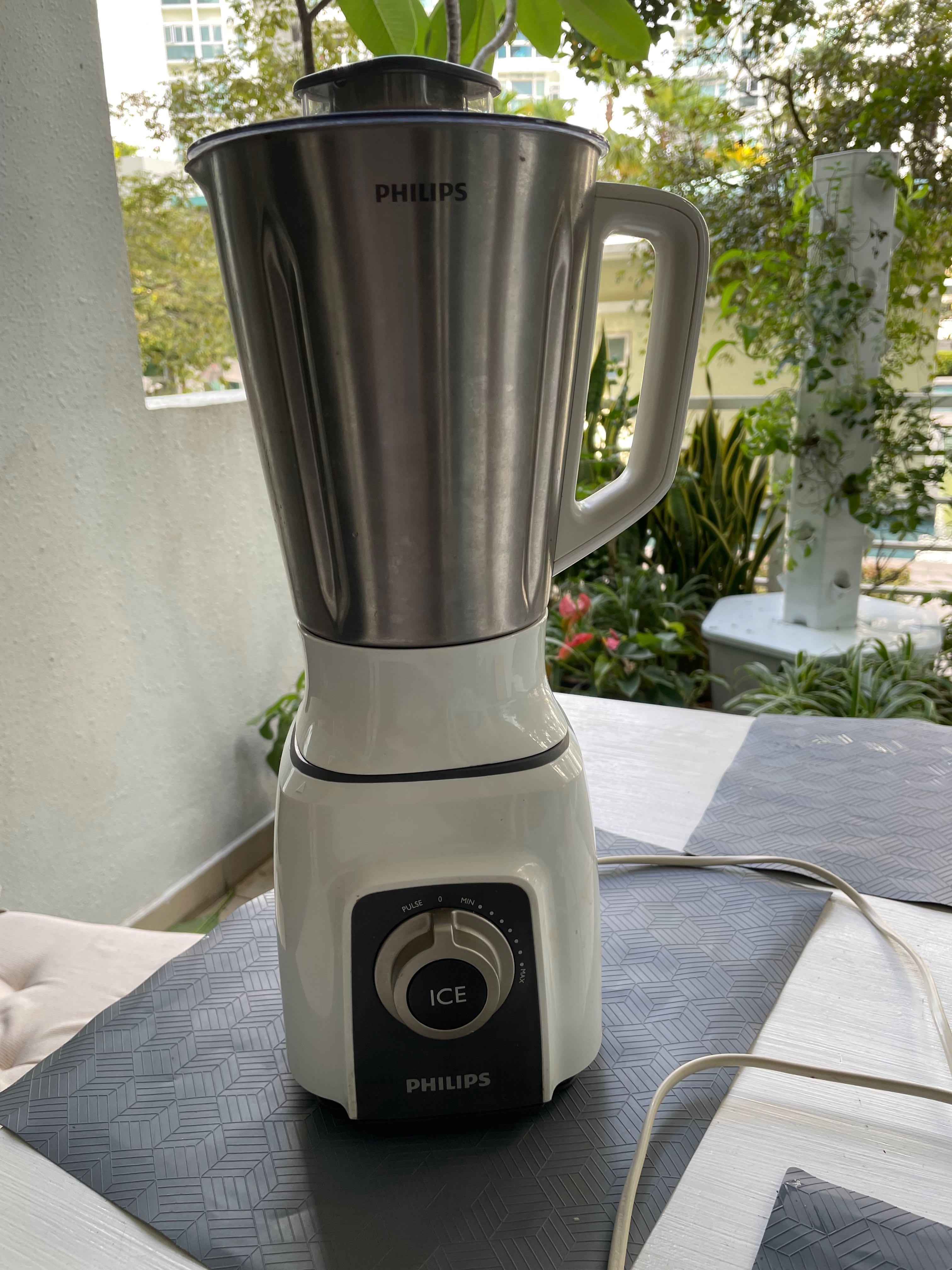 Philips Blender with Stainless Steel jug., TV & Home Appliances