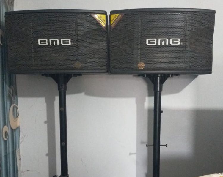 Kaki speaker bmb hotsell