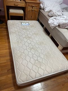 (Category: ) located in . Submitted by kxrmx888 (Listing ID 1103657989, Image 1). Description: .