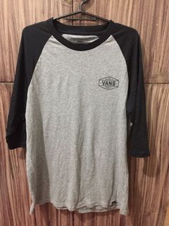 (Category: ) located in . Submitted by thrifteeph (Listing ID 1103580340, Image 1). Description: .