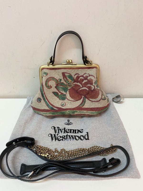 Vivienne Westwood ELENA FRAME PURSE BEIGE