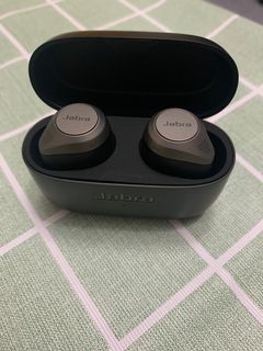 （分類：）位於 。 由 raymond980128 提交（商品編號 1103789999，圖片 1）。簡介： 。